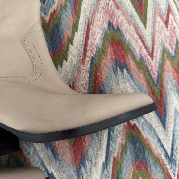 Tony Bianco psuedo beige wax ankle heeled booties - Picture 6 of 13